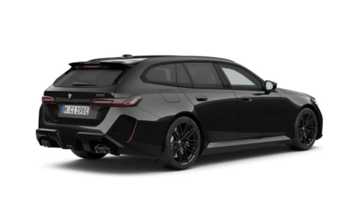 BMW Serie 5 Touring nuova a Verona (2)
