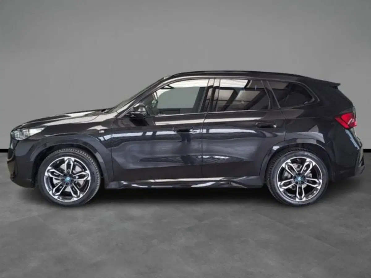 BMW iX1 usata a Verona (3)