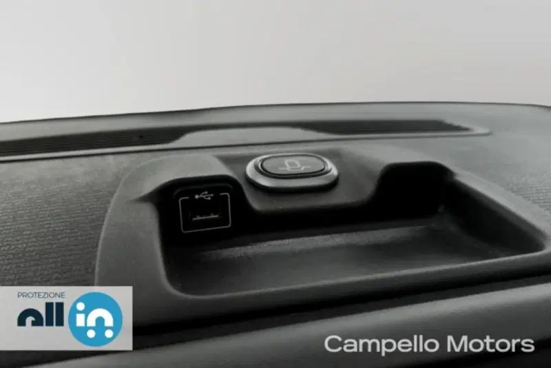 Fiat Panda usata a Venezia (15)
