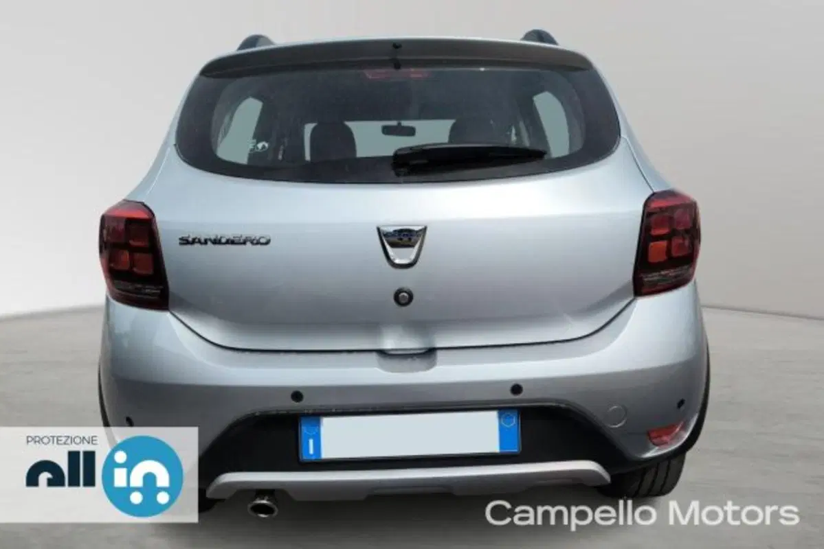 Dacia Sandero usata a Venezia (5)