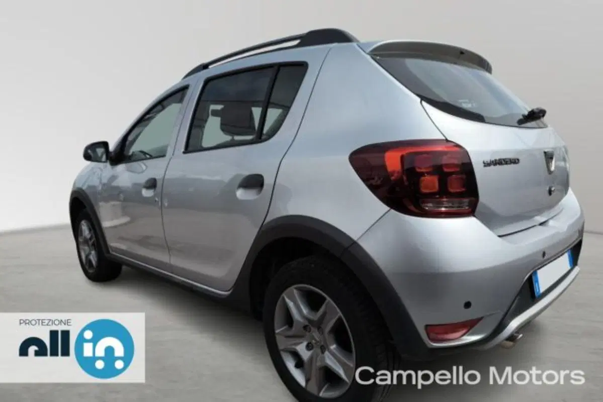 Dacia Sandero usata a Venezia (6)