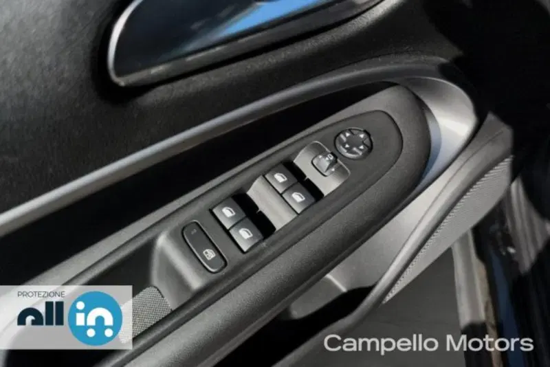 Jeep Avenger usata a Venezia (16)