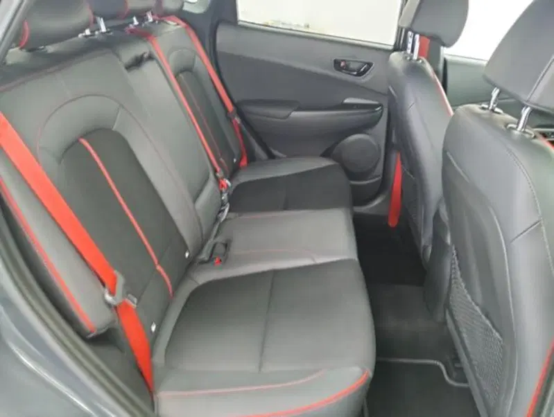Hyundai Kona usata a Como (5)