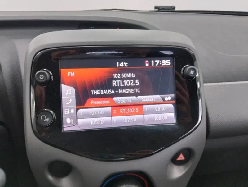 Peugeot 108 usata a Como (13)