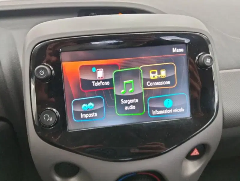 Peugeot 108 usata a Como (14)