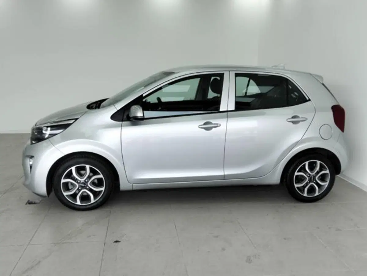 Kia Picanto usata a Como (8)