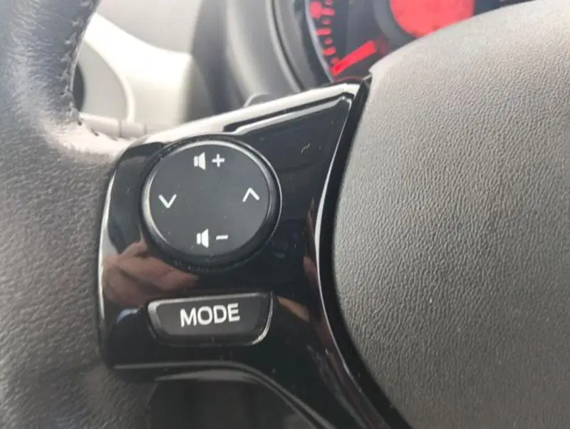 Citroen C1 Airscape usata a Como (10)
