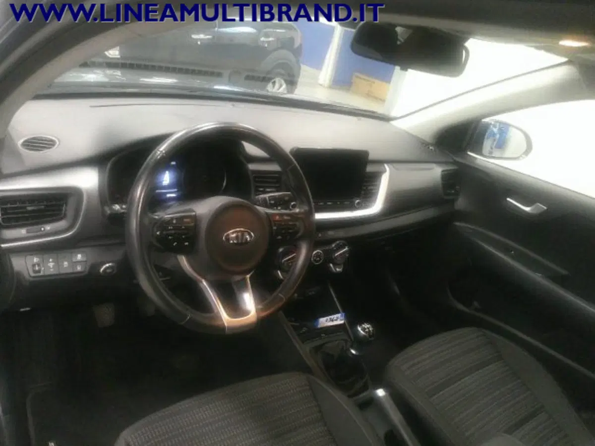 Kia Stonic usata a Piacenza (13)