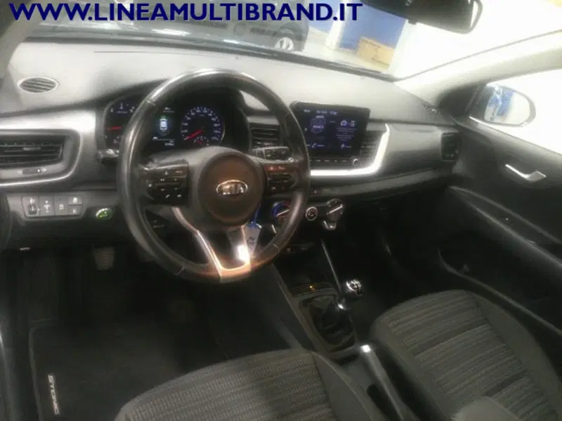 Kia Stonic usata a Piacenza (17)