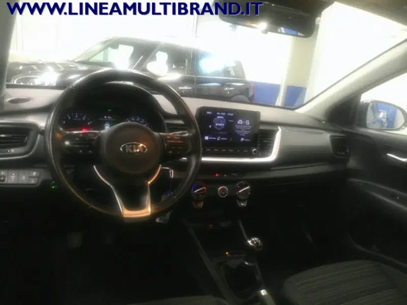 Kia Stonic usata a Piacenza (18)