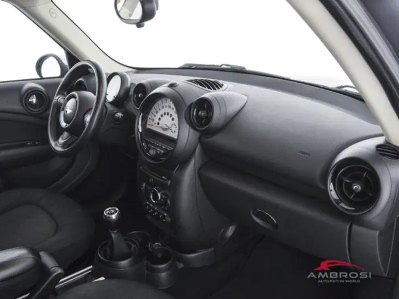 MINI Mini Countryman usata a Perugia (12)