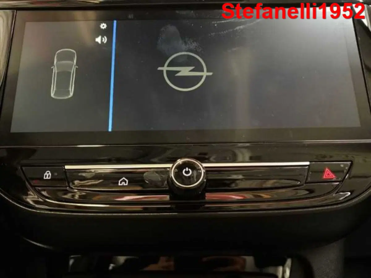 Opel Corsa nuova a Bologna (12)