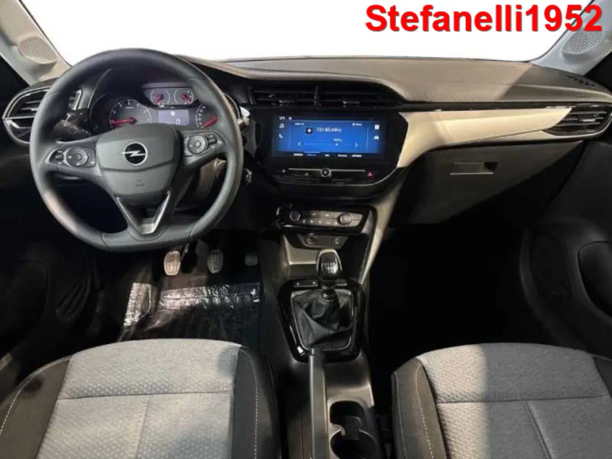 Opel Corsa nuova a Bologna (13)