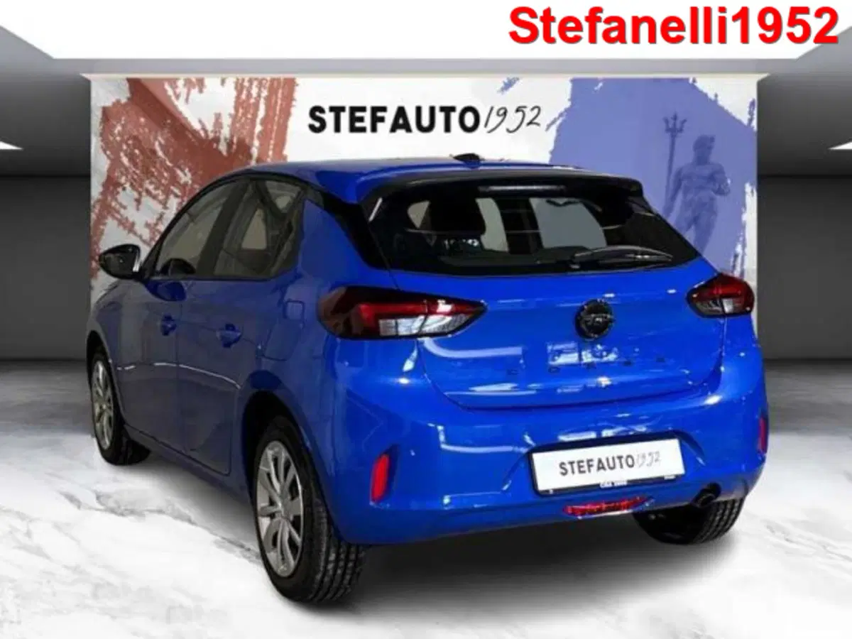 Opel Corsa nuova a Bologna (5)