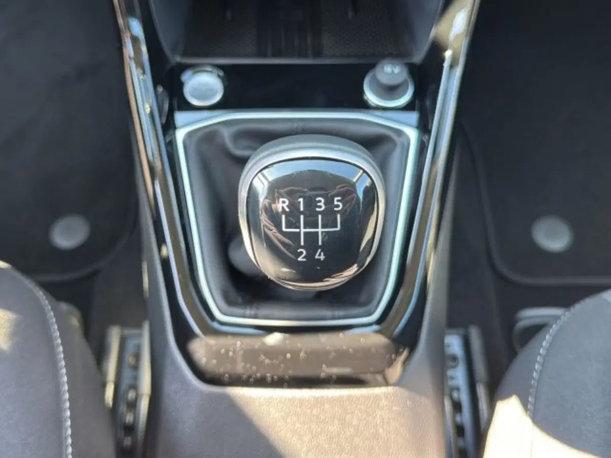Volkswagen T-Cross nuova a Vicenza (18)