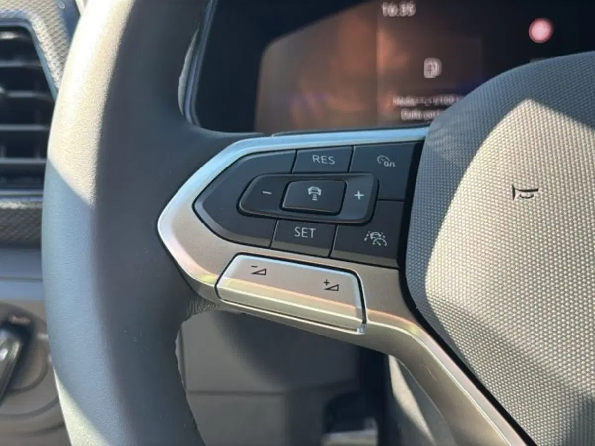 Volkswagen T-Cross nuova a Vicenza (19)