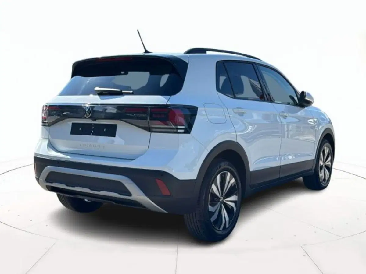 Volkswagen T-Cross nuova a Vicenza (3)