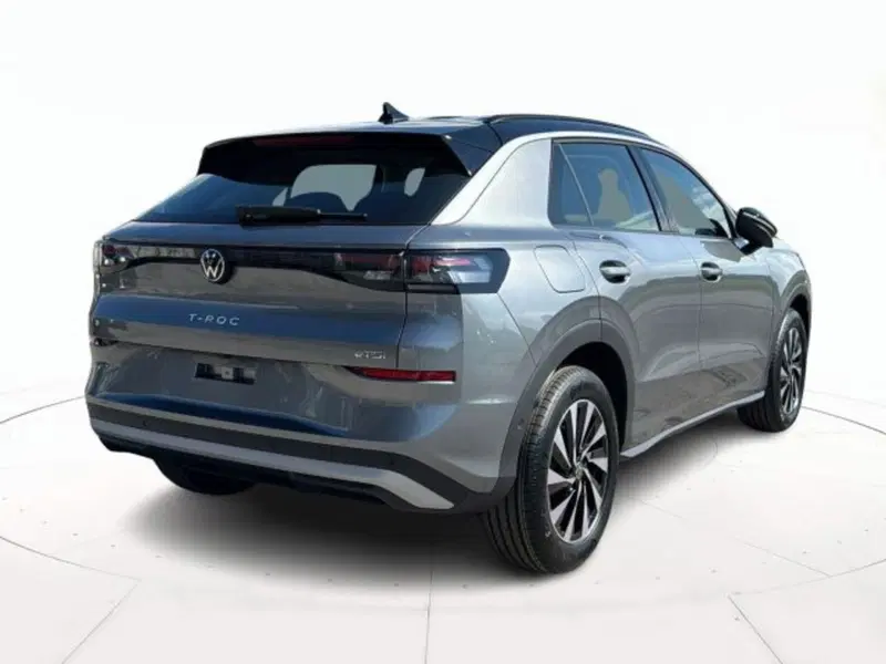 Volkswagen T-Roc nuova a Vicenza (3)