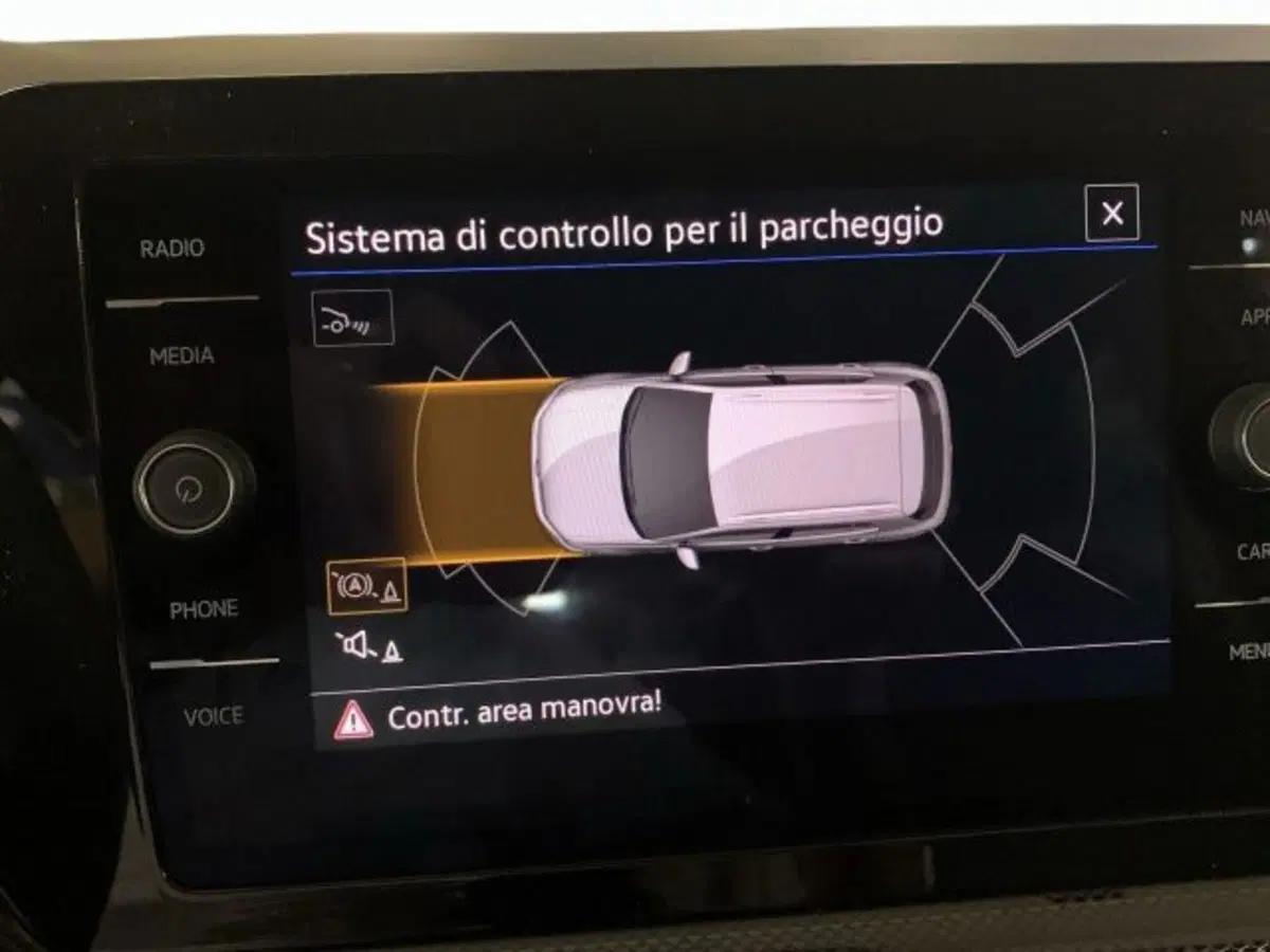 Volkswagen T-Cross nuova a Vicenza (14)