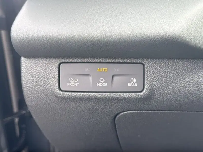 Volkswagen T-Roc nuova a Vicenza (14)