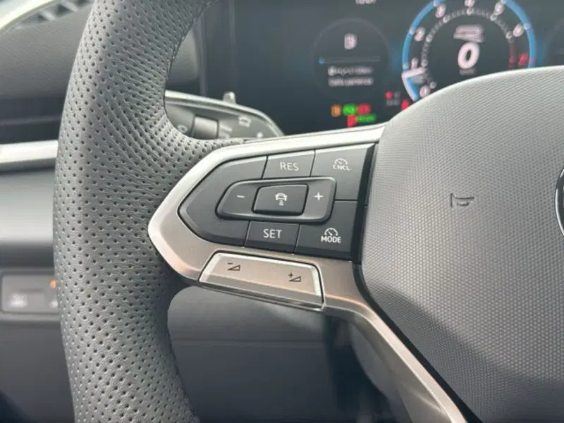 Volkswagen T-Roc nuova a Vicenza (18)