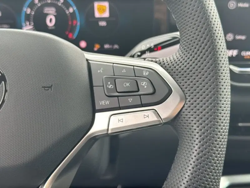 Volkswagen T-Roc nuova a Vicenza (19)