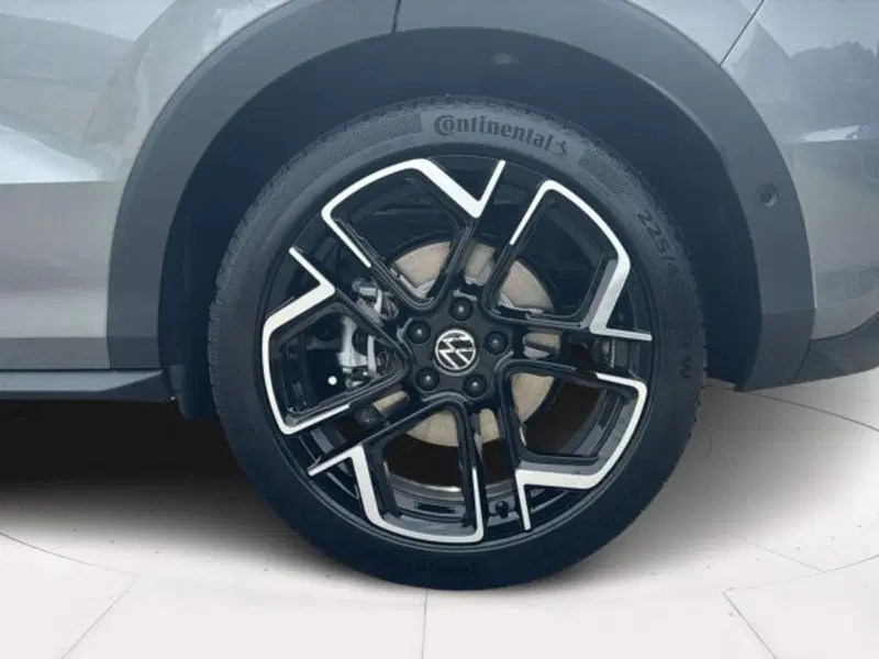 Volkswagen T-Roc nuova a Vicenza (7)