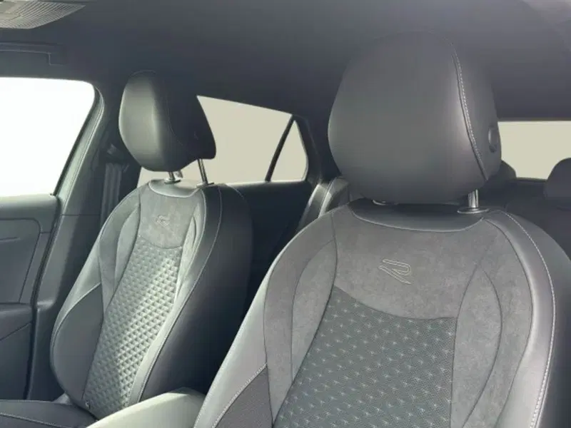 Volkswagen T-Roc nuova a Vicenza (9)