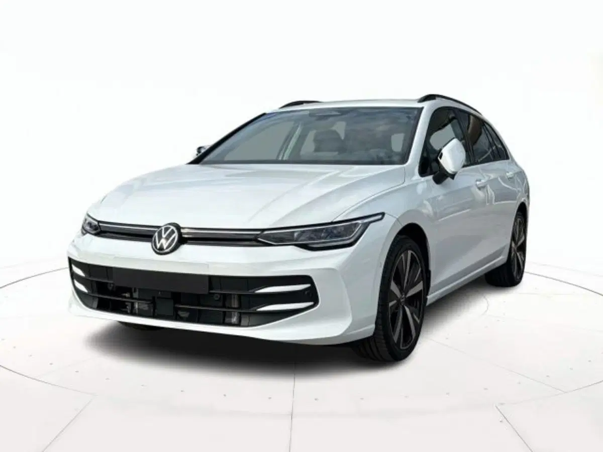 Volkswagen Golf Variant nuova a Vicenza
