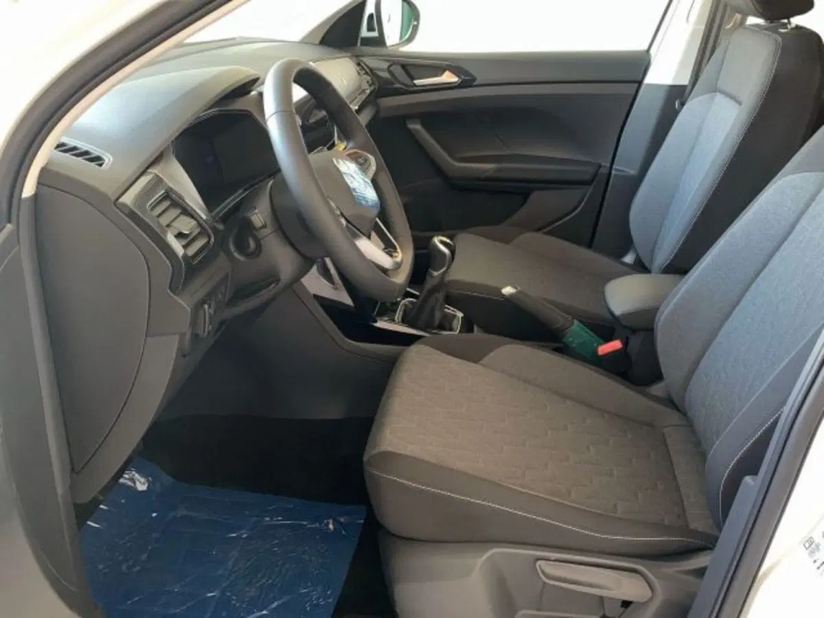 Volkswagen T-Cross nuova a Vicenza (7)