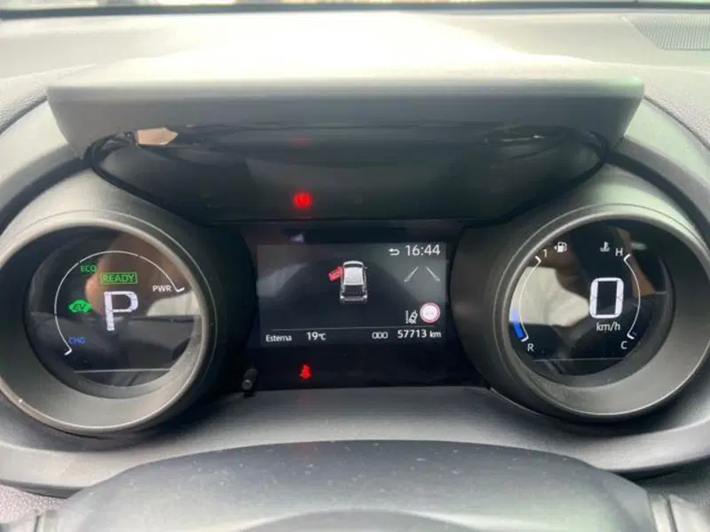 Toyota Yaris usata a Sassari (9)