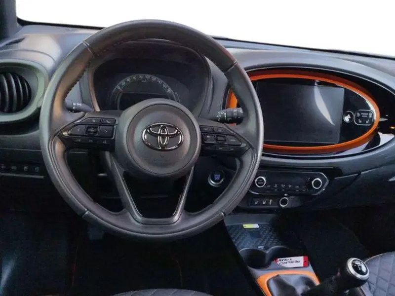 Toyota Aygo X usata a Sassari (7)