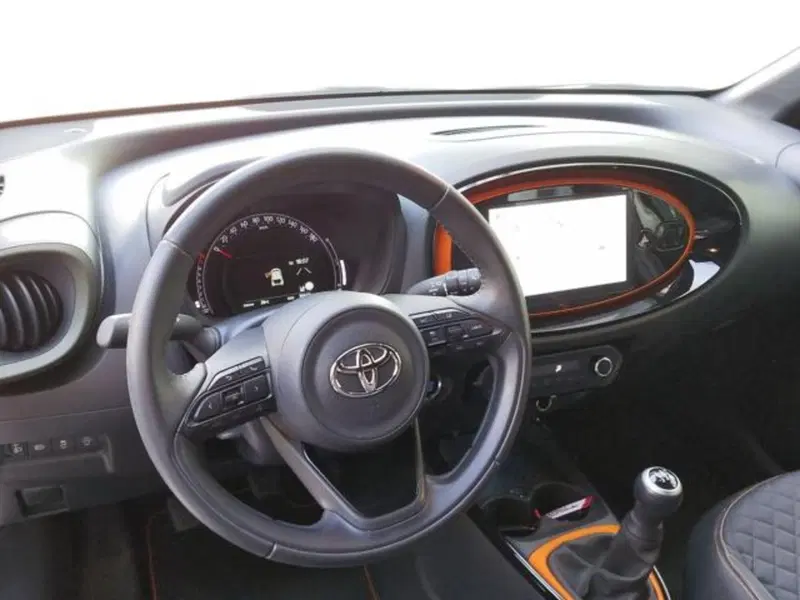 Toyota Aygo X usata a Sassari (8)