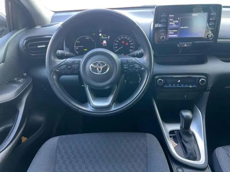 Toyota Yaris Cross usata a Sassari (7)