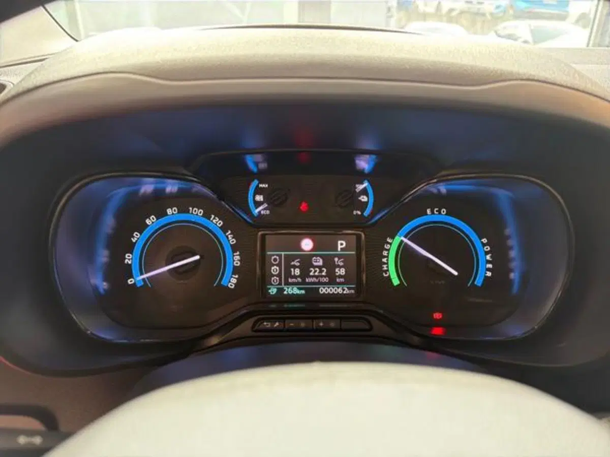 Toyota Proace City Electric nuova a Sassari (11)