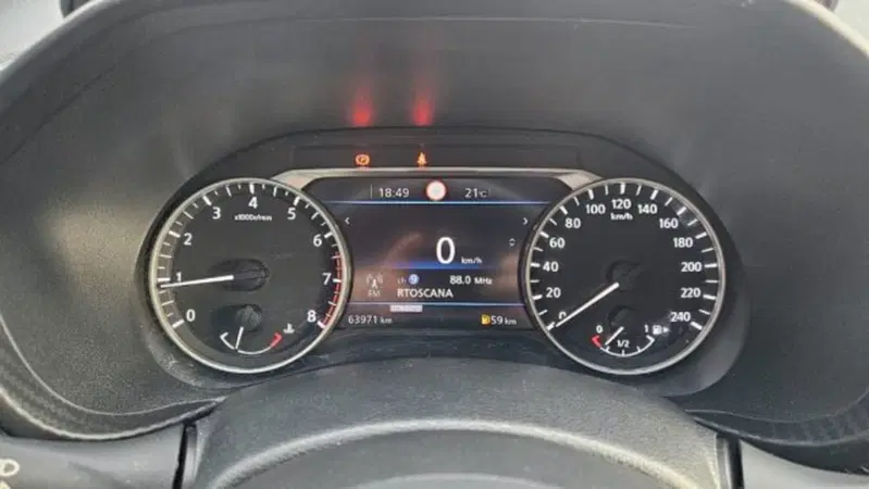 Nissan Juke usata a Lucca (13)