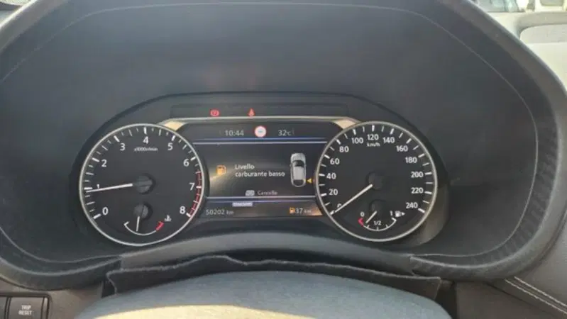 Nissan Juke usata a Lucca (13)
