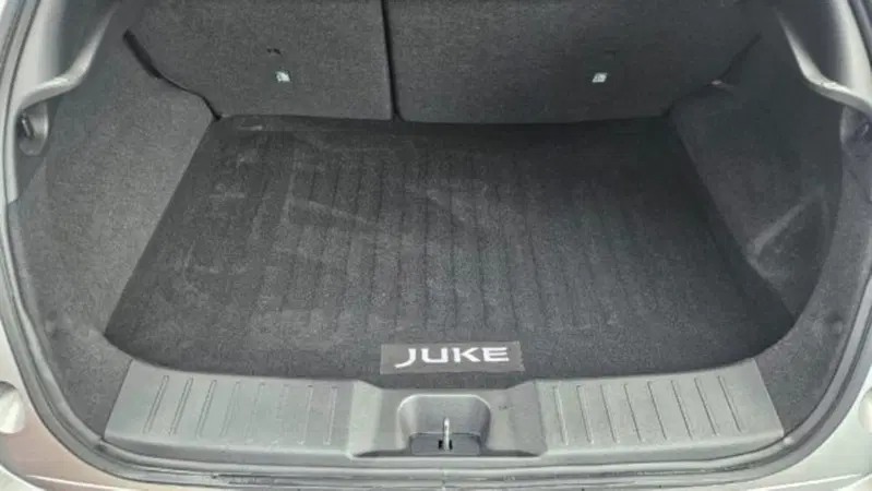 Nissan Juke usata a Lucca (17)