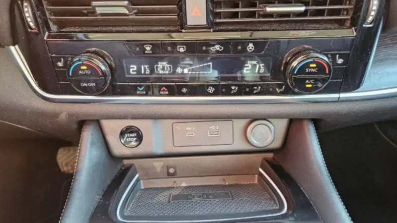 Nissan X-Trail usata a Lucca (12)