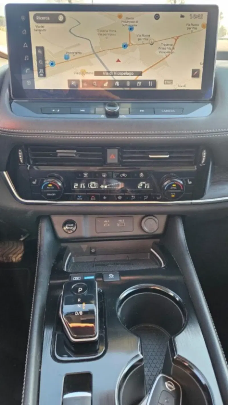 Nissan X-Trail usata a Lucca (9)