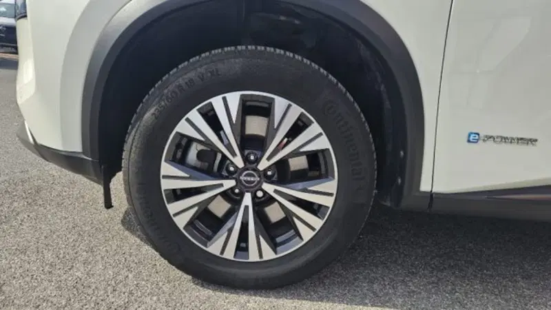 Nissan X-Trail usata a Lucca (19)