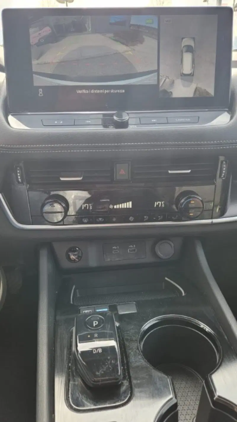 Nissan X-Trail usata a Lucca (9)