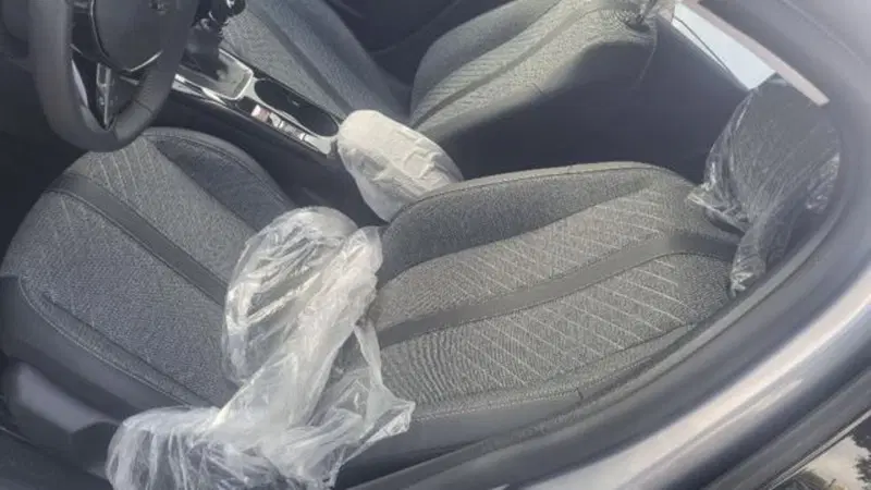 Peugeot 208 nuova a Savona (14)