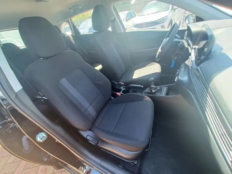 Hyundai i20 nuova a Savona (9)