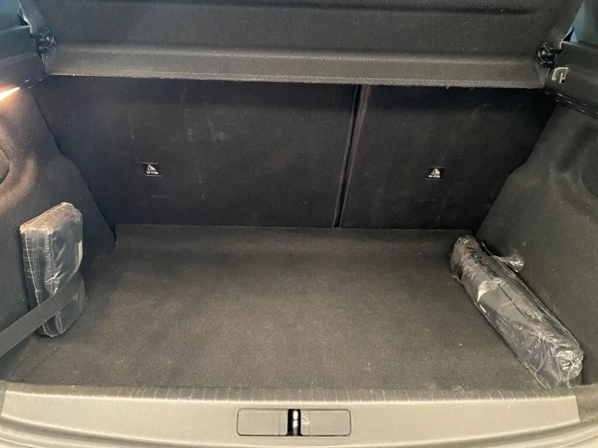 Peugeot 208 usata a Torino (9)