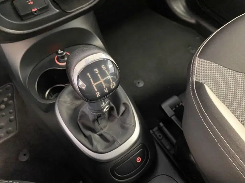 Fiat 500L usata a Torino (11)