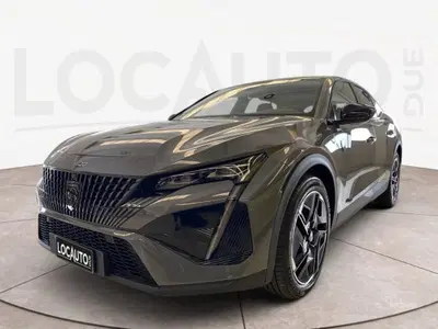 Peugeot 408 1.2 hybrid GT 136cv e-dsc6 nuova a Torino