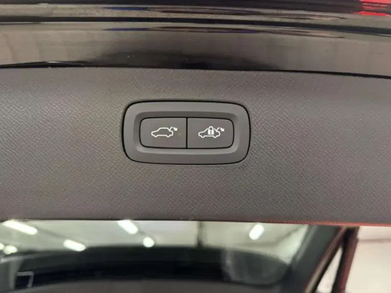 Volvo XC90 usata a Firenze (11)