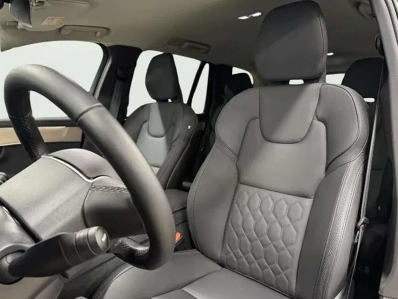 Volvo XC90 usata a Firenze (12)
