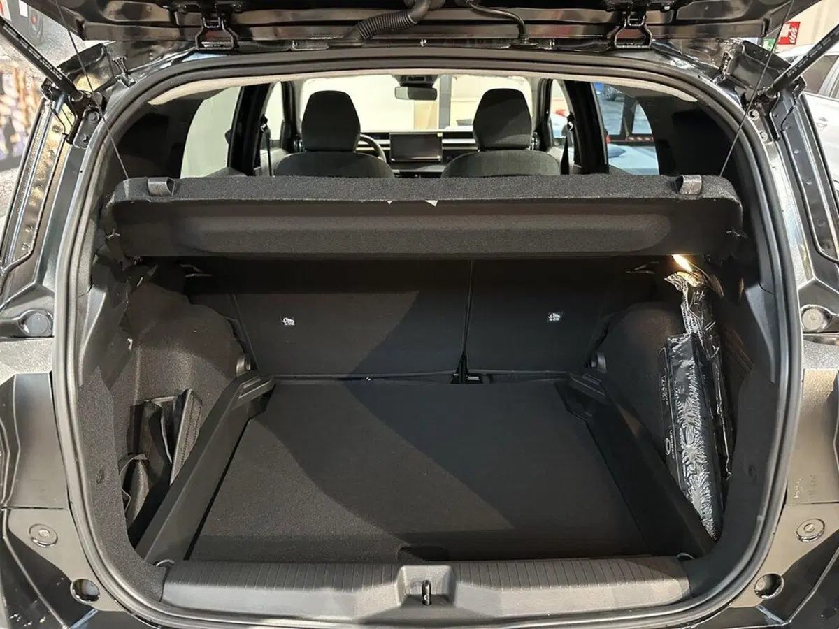 Citroen C3 Aircross nuova a Sondrio (14)